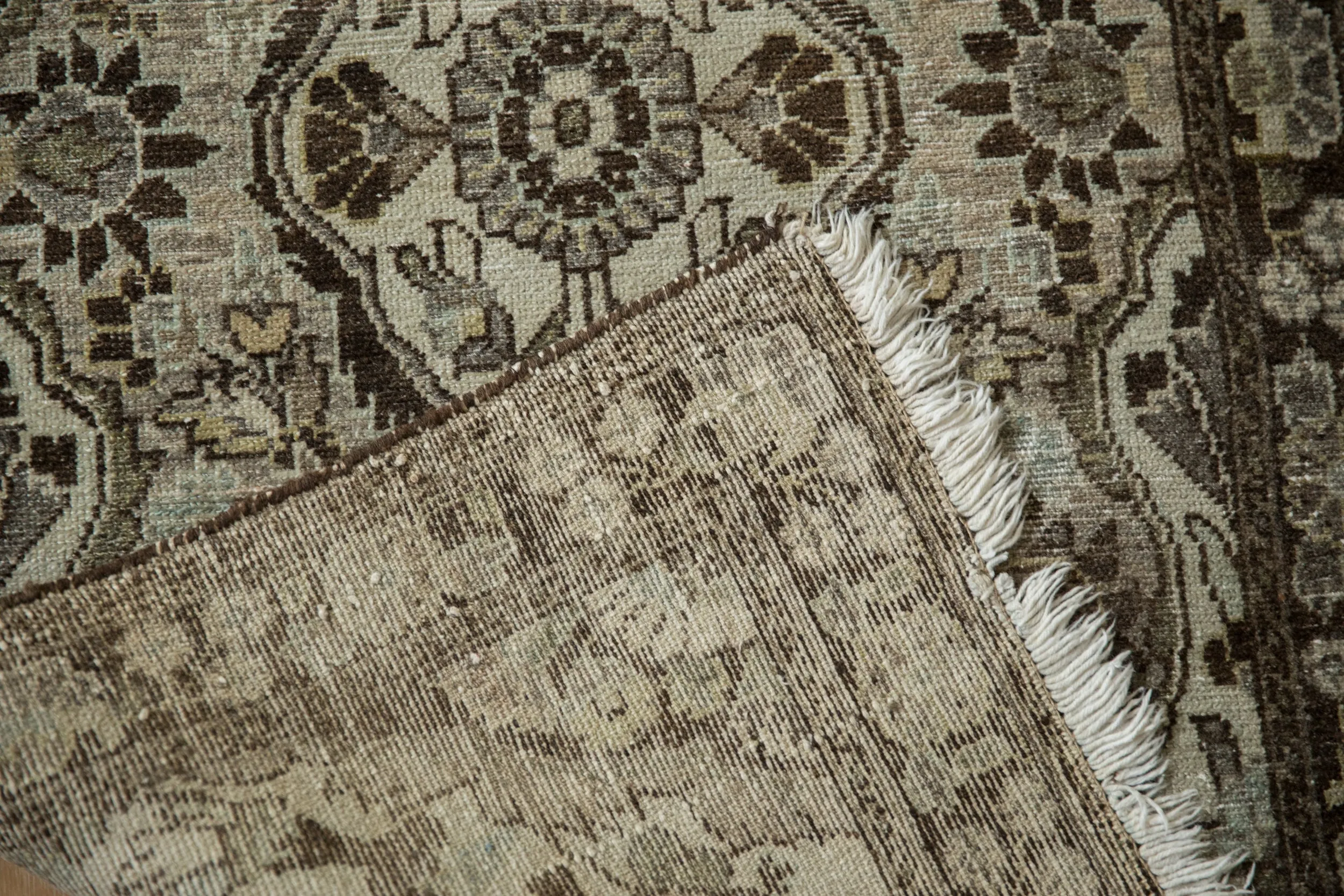 2.5x10 Vintage Distressed Dargezine Rug Runner