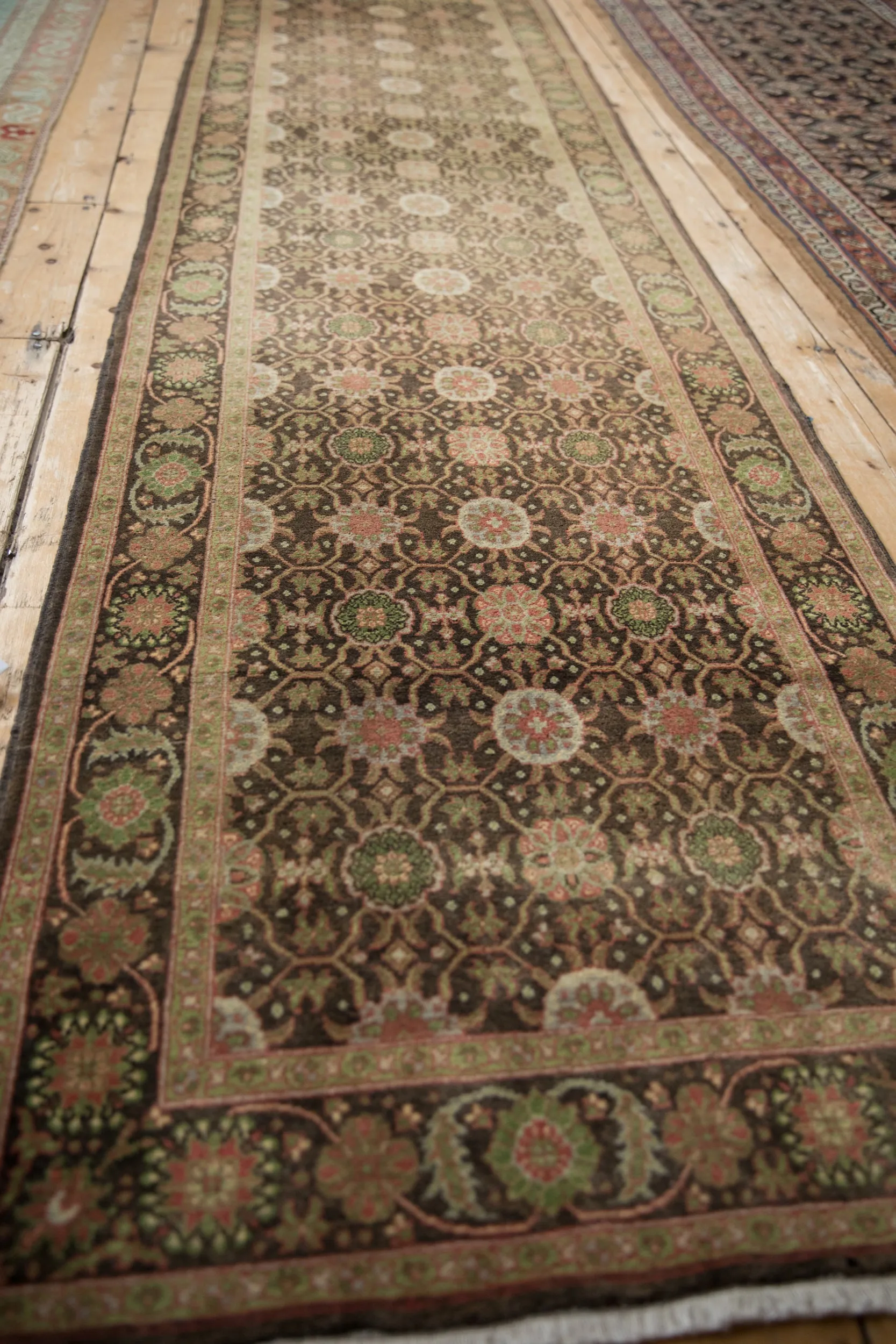2.5x10 Vintage Sivas Rug Runner