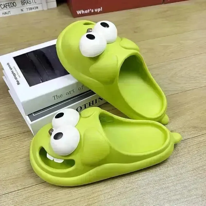Adorable Kissing Cartoon Fashion Slides