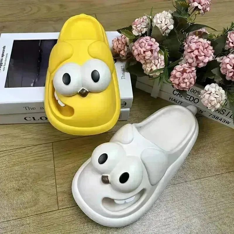 Adorable Kissing Cartoon Fashion Slides