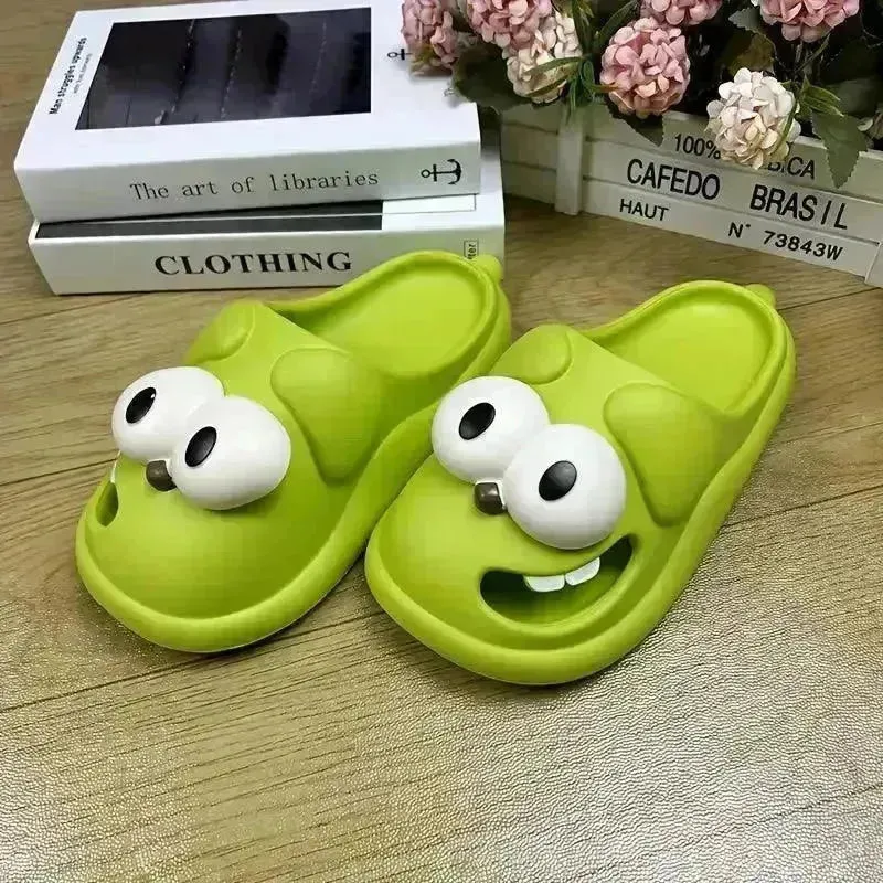 Adorable Kissing Cartoon Fashion Slides