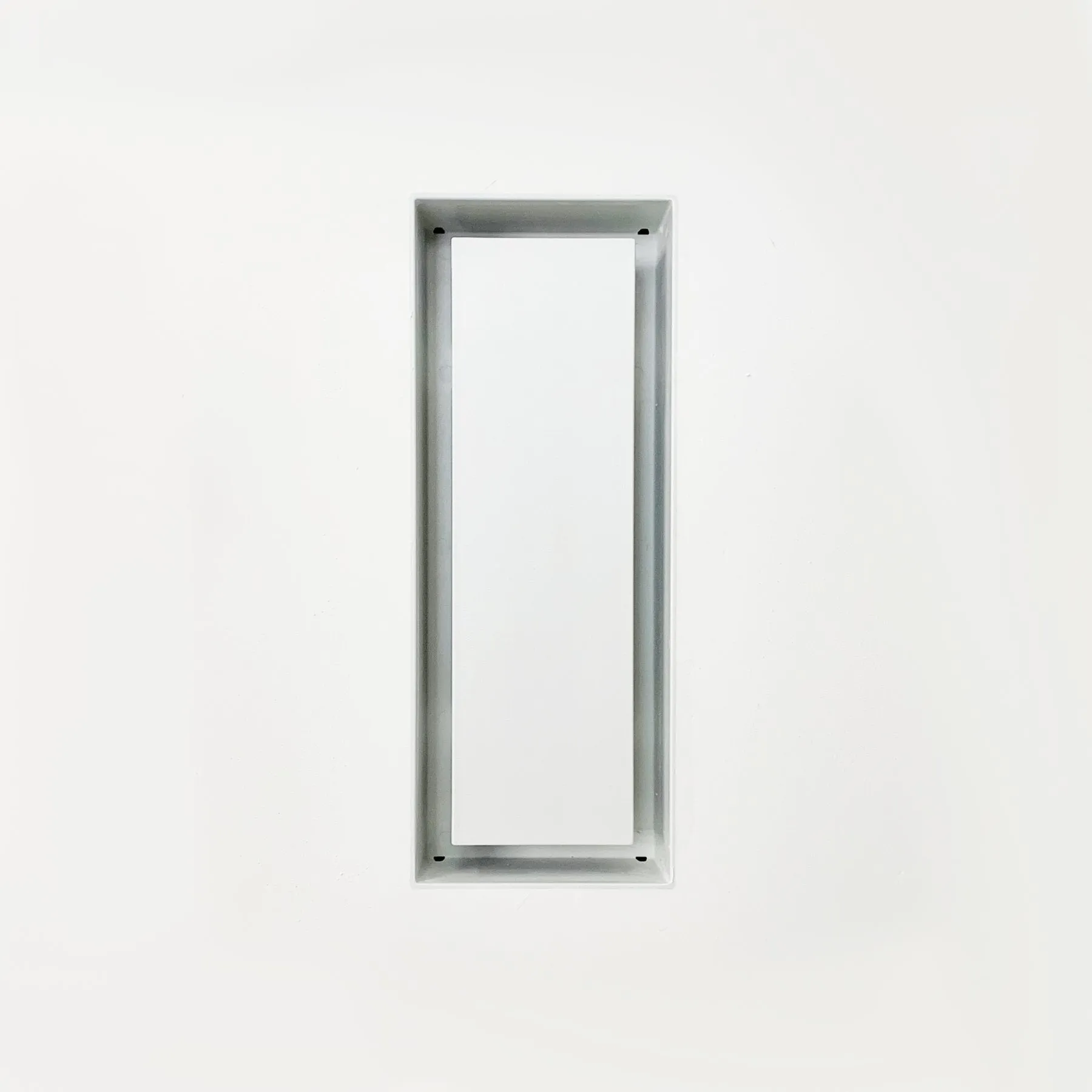 Aria Lite Flush Wall Vent