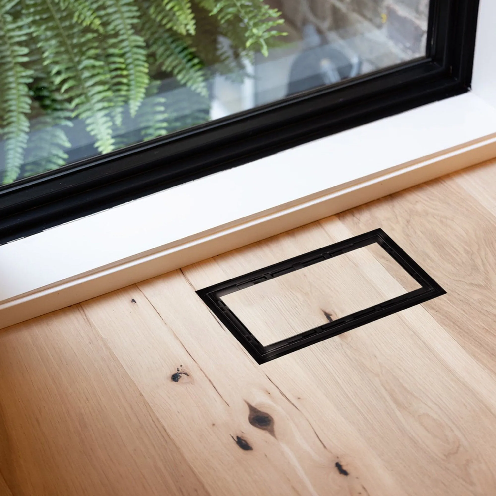 Aria Luxe  Flush High Performance Floor Vent