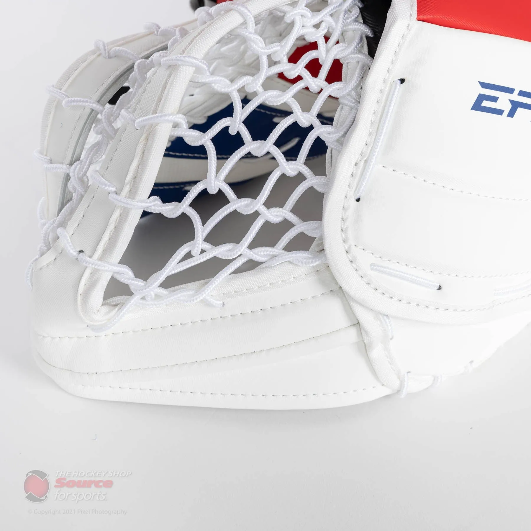CCM Extreme Flex E5.5 Senior Goalie Catcher