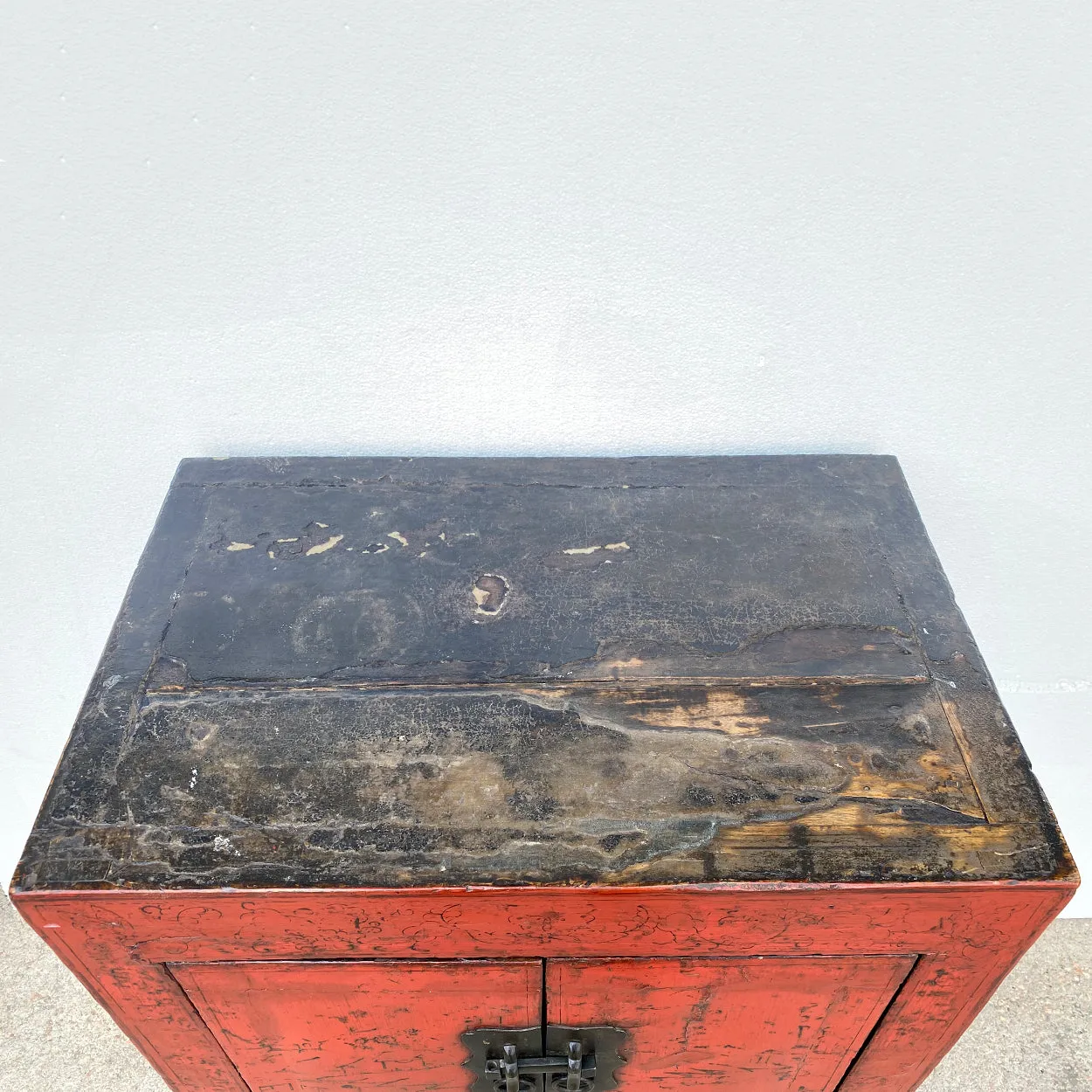 Chinese Qing Red Lacquer Wooden Side Cabinet