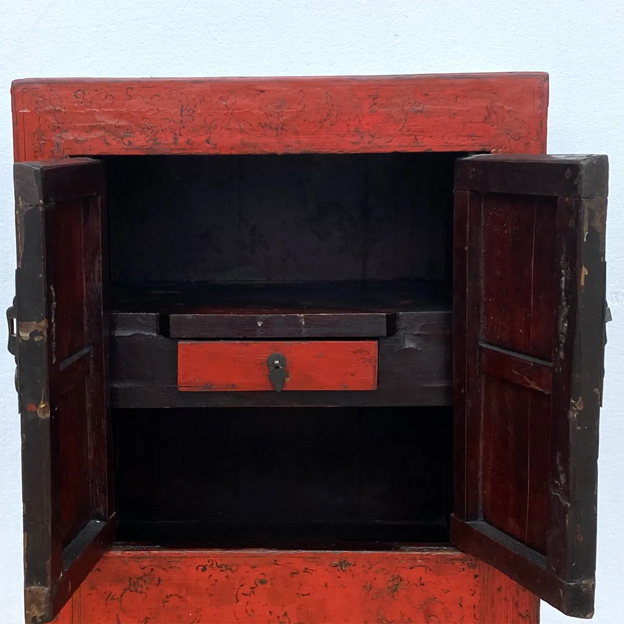 Chinese Qing Red Lacquer Wooden Side Cabinet