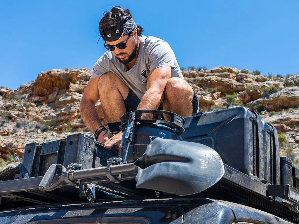 Front Runner Ratcheting Shovel/Paddle Mount
