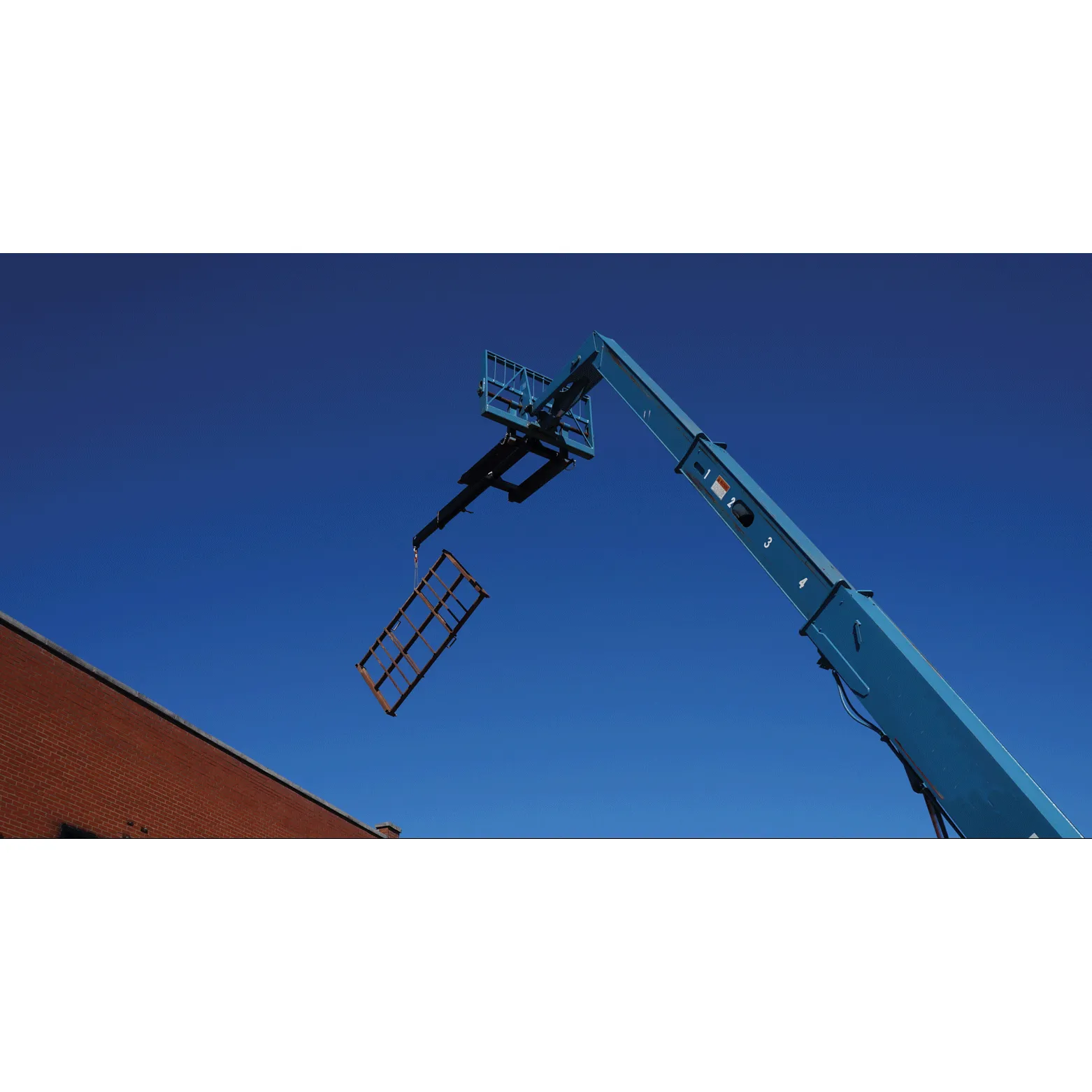 Industrial Jib | 10000 Cap. | Retracted | Blue Diamond Attachments