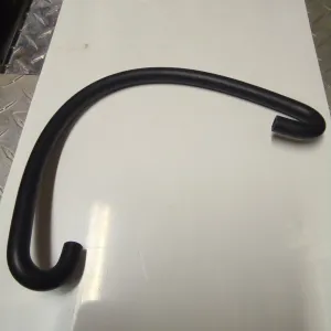 LEFT VENT HOSE (#883500)