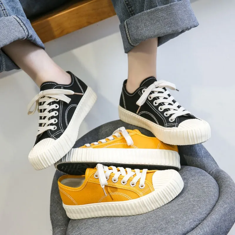 Low Top Breathable Casual Shoes