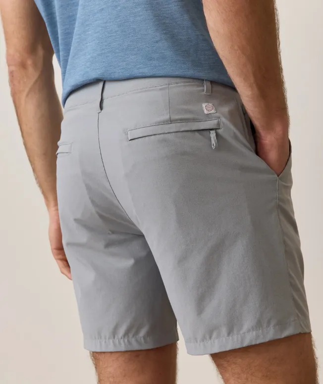 Marine Layer Hybrid Short 7" in Monument