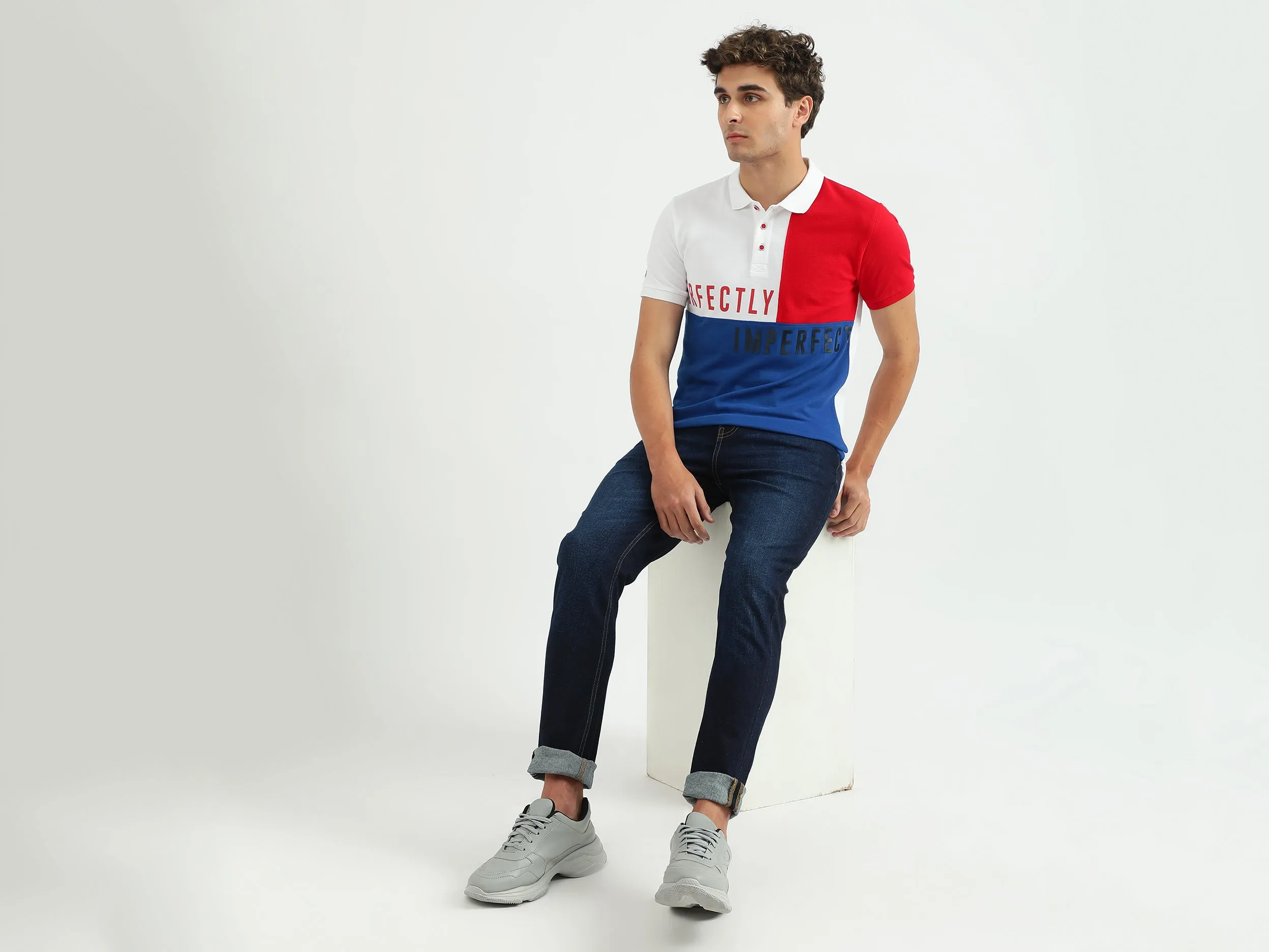 Men Color Blocked Polo Collar T-shirt