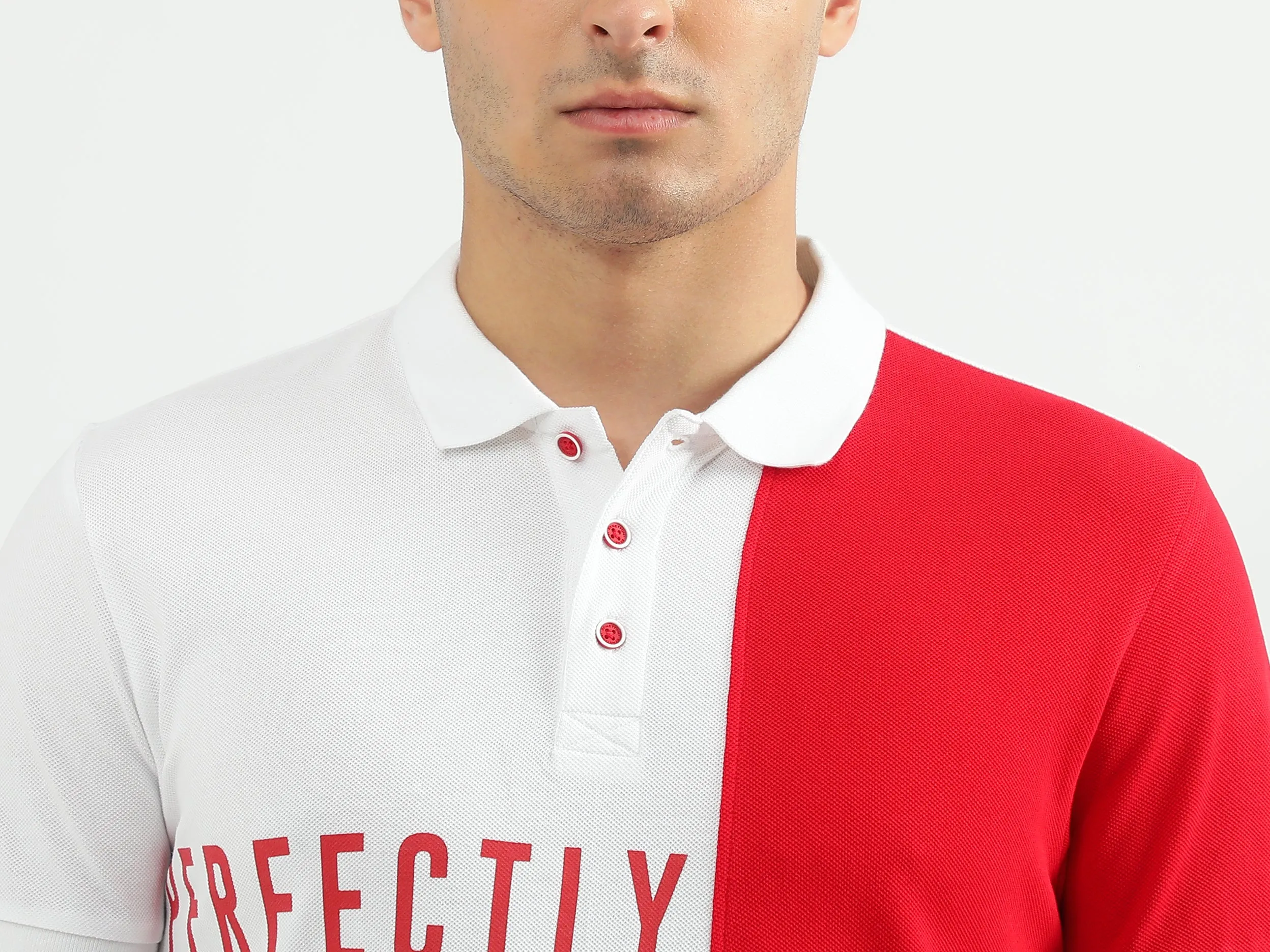 Men Color Blocked Polo Collar T-shirt