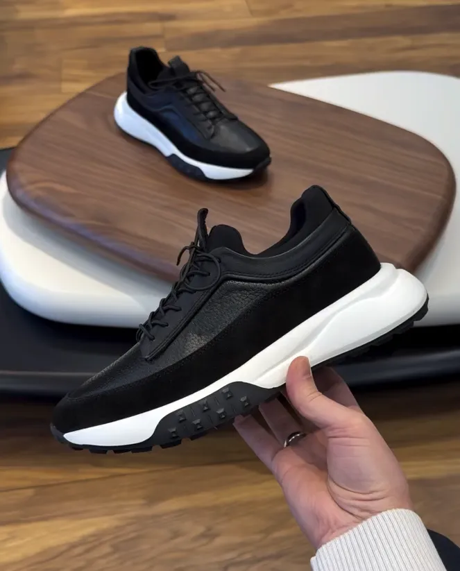 Men's Leather Athletic Cushioning Light Soft Sneakers