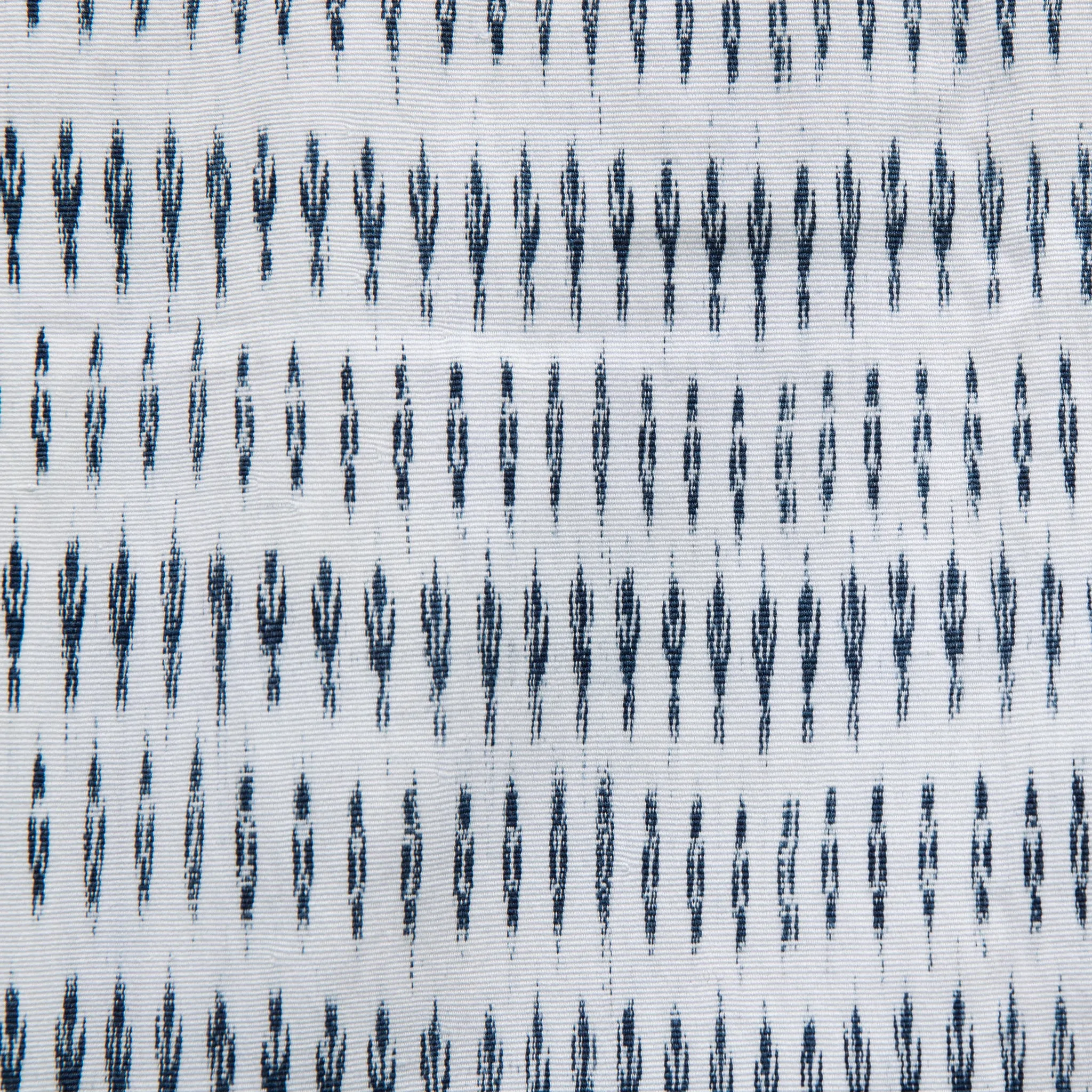 Peruvian Ikat Tres