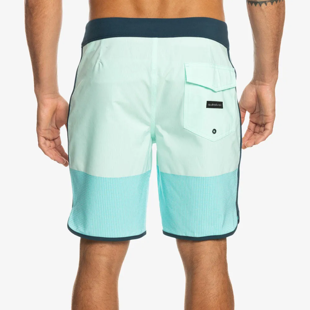 Quiksilver Highlite Scallop 19 Boardshorts