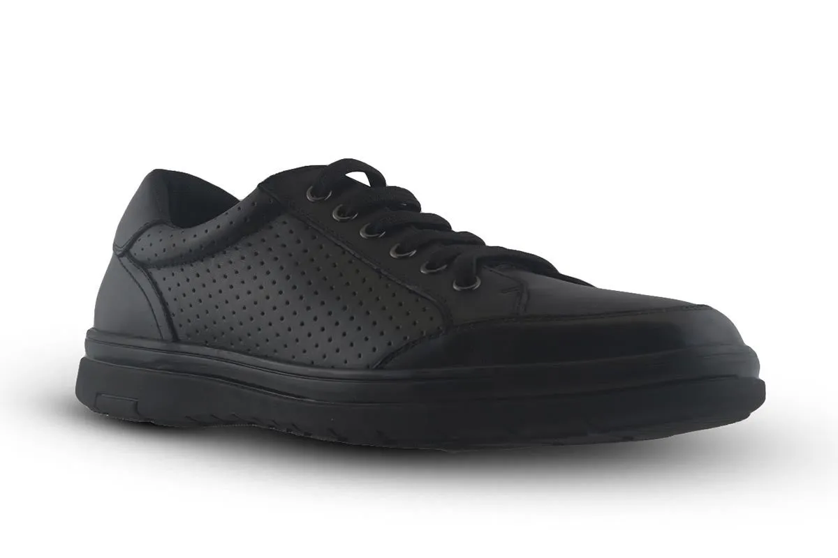 Robert Black Low Top Sneakers