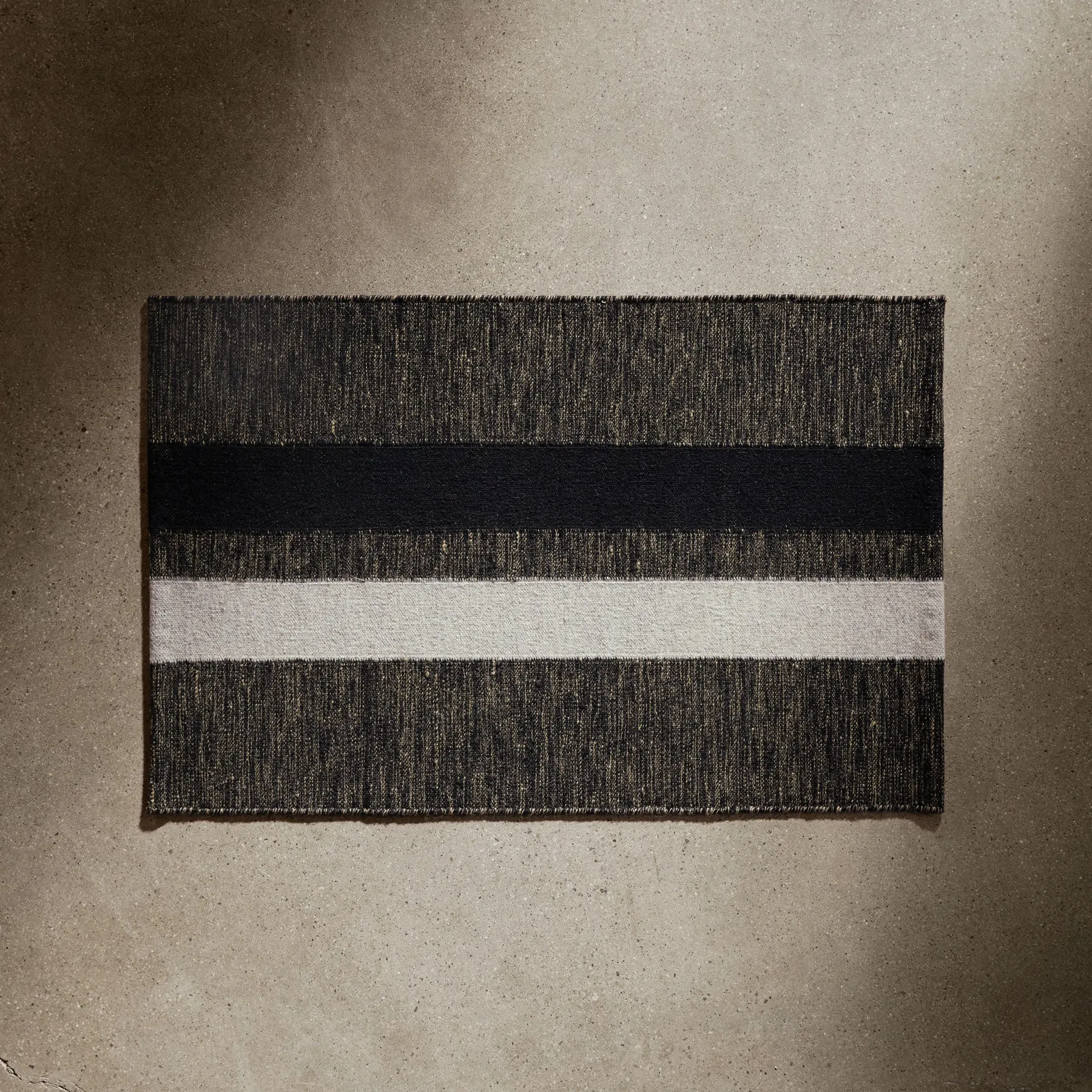 Striped Entry Mat - Pearl Grey/Black