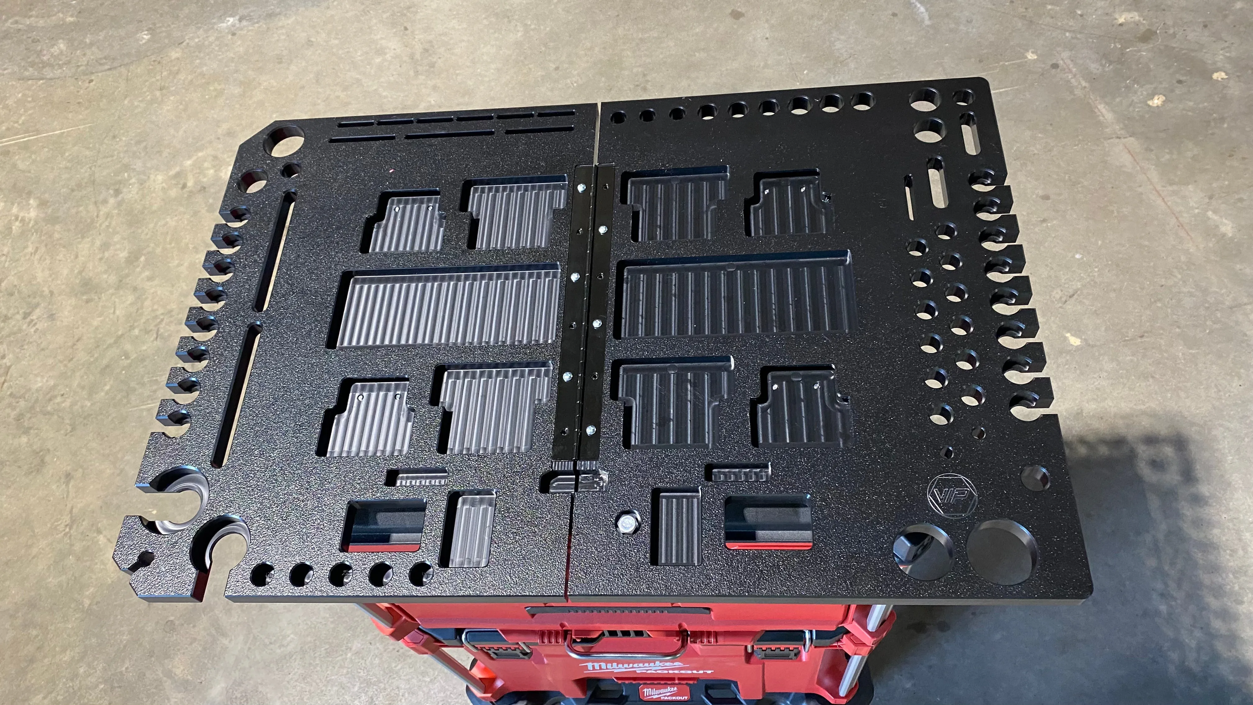 VIP TABLE TOP for Milwaukee  PACKOUT tool cart