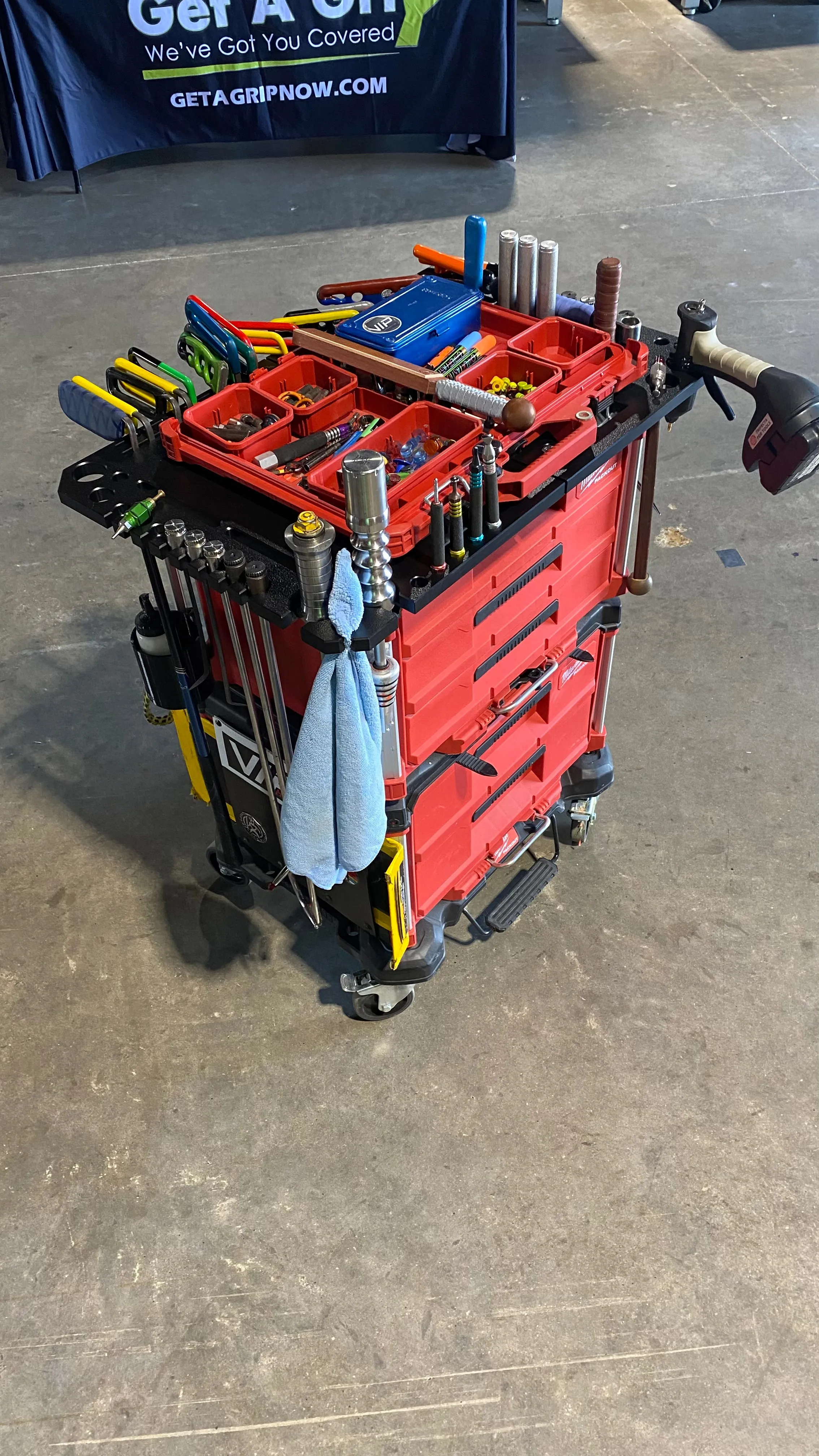 VIP TABLE TOP for Milwaukee  PACKOUT tool cart