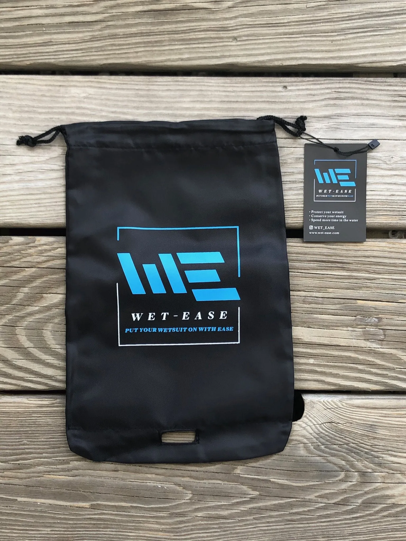 Wet-Ease | Slide into your Wetsuit