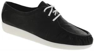 Women's Siesta Lace Up Loafer in Black Larse