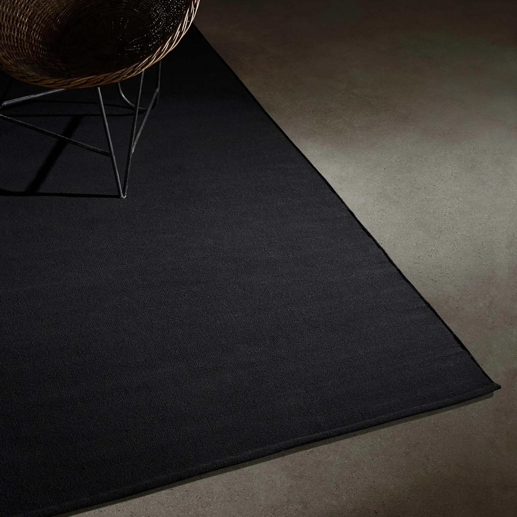 Wool Area Rug - Black