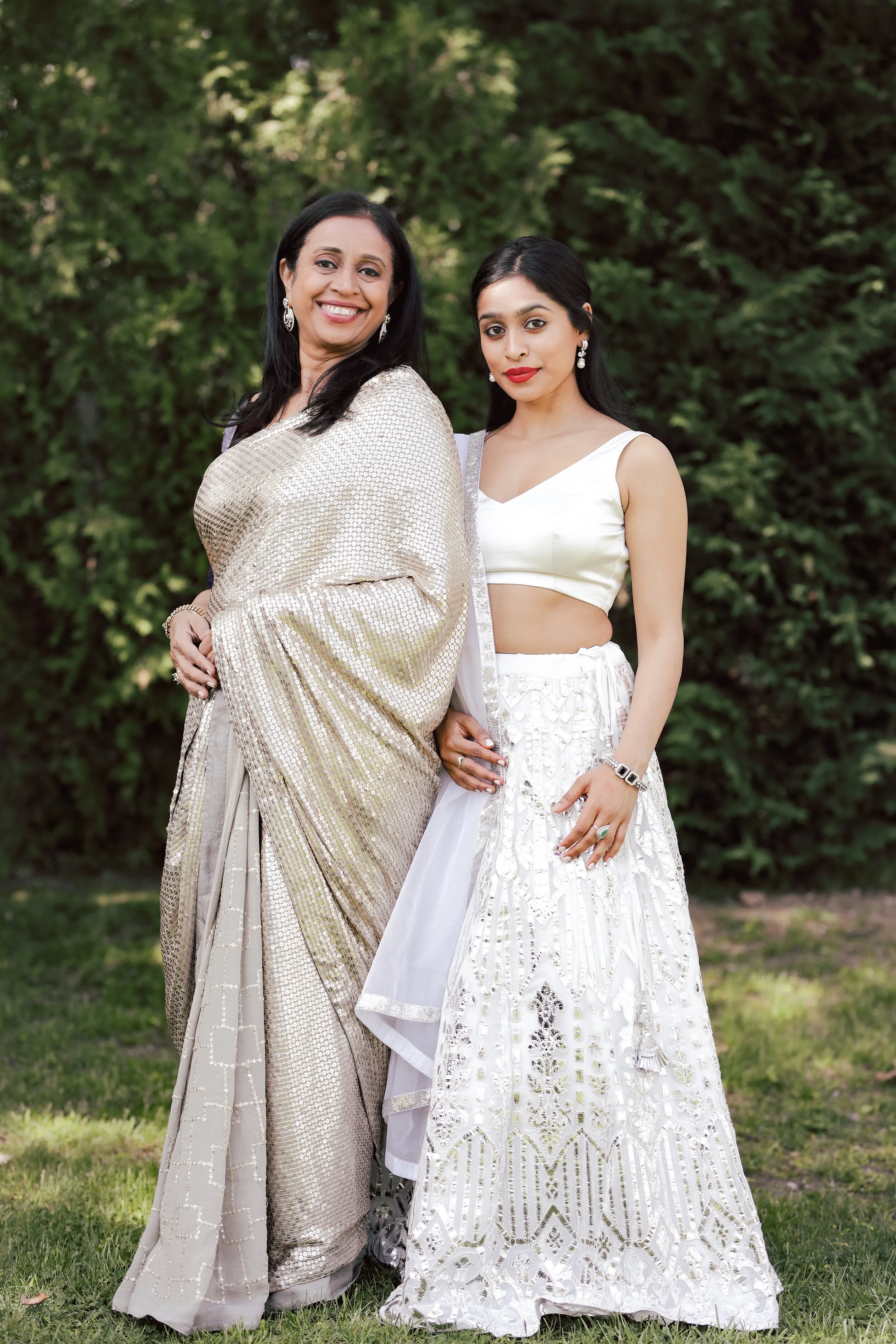 Zeenat Sari - Sample Sale